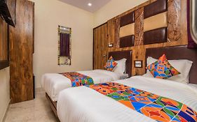Hotel Dollar Inn